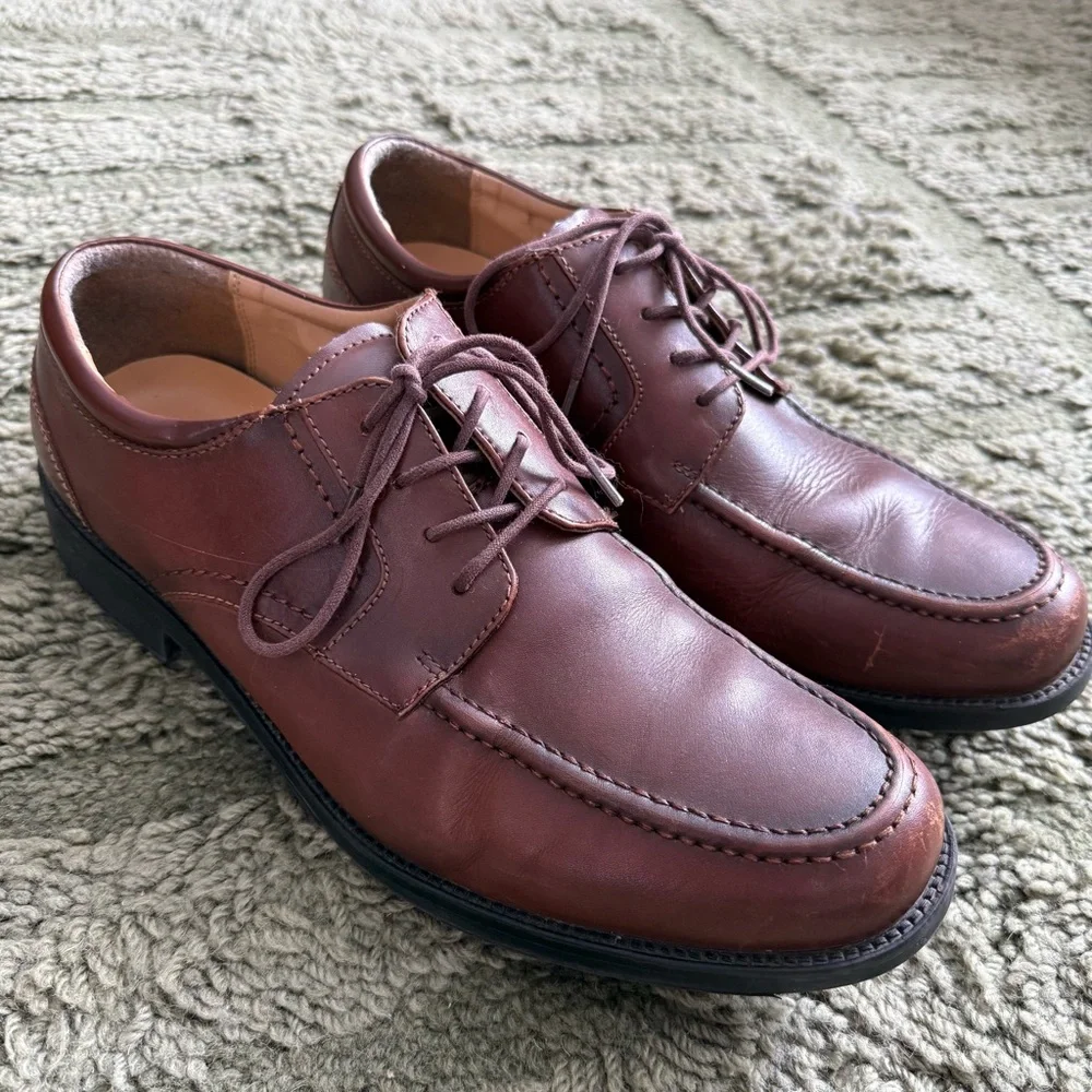 Chaps Men’s Leather Oxford Dress Shoes